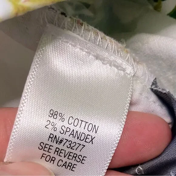 Disney Alice Through The Looking Glass Designer Collection Floral Cropped Pants - Picture 9 of 13